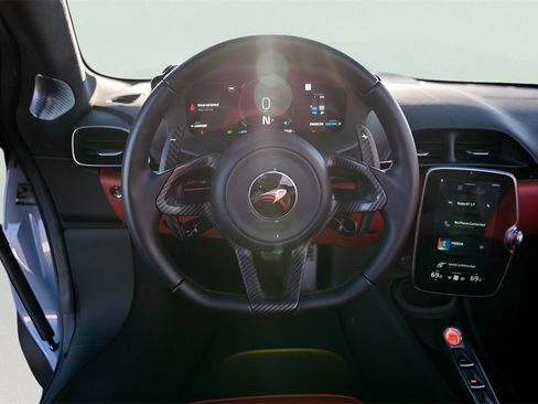 Used 2025 McLaren Artura Spider image 52