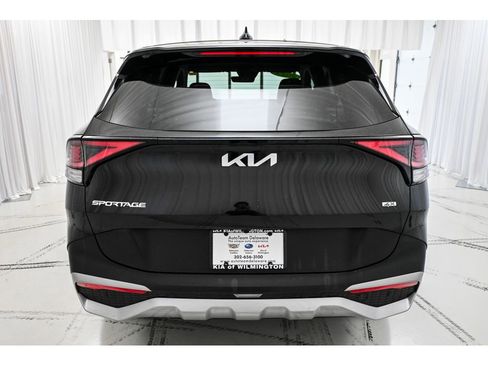 Certified 2023 Kia Sportage LX AWD/4WD image 6