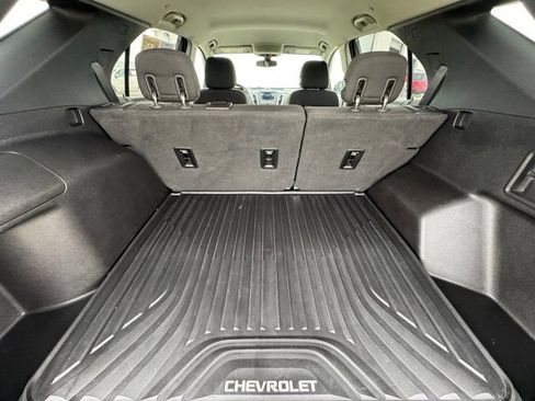 Used 2019 Chevrolet Equinox LT image 31