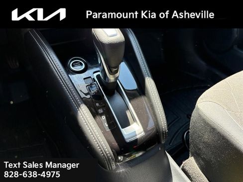 Used 2019 Nissan Kicks SV w/ Exterior Electronics Package FWD image 27