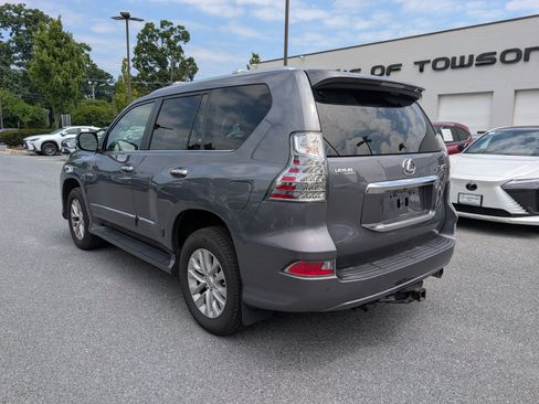 Used 2017 Lexus GX 460 Premium w/ Premium Package AWD/4WD image 5