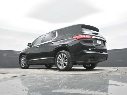 Used 2018 Chevrolet Traverse Premier image 31