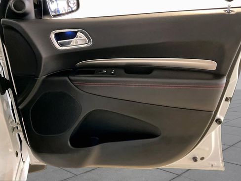 Used 2014 Dodge Durango R/T w/ Premium Nappa Leather Group RWD image 21