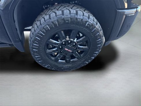 Used 2024 GMC Sierra 2500 AT4 w/ AT4 Premium Plus Package image 50