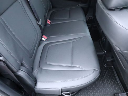 New 2026 Hyundai Santa Cruz SEL FWD image 18