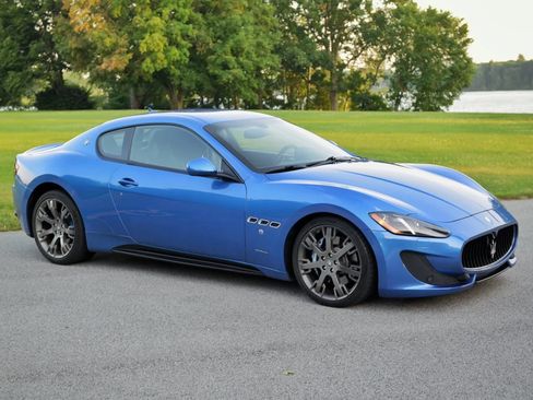 Used 2013 Maserati GranTurismo MC RWD image 10