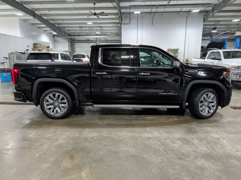 Used 2023 GMC Sierra 1500 Denali w/ Denali Reserve Package image 2