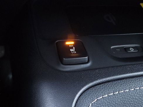 Used 2023 Toyota Corolla XSE image 13