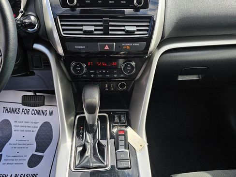 Used 2024 Mitsubishi Eclipse Cross SE image 14