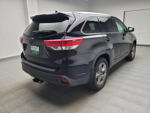 Used 2018 Toyota Highlander Limited Platinum image 9