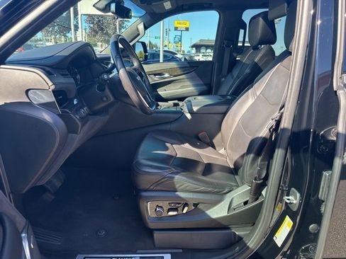 Used 2019 Cadillac Escalade ESV Platinum image 18