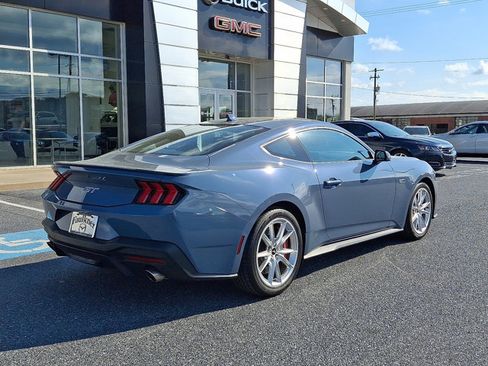 Used 2024 Ford Mustang GT Premium image 6