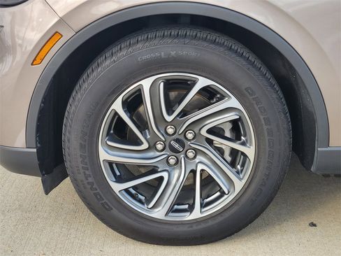 Used 2021 Lincoln Aviator 2WD image 10