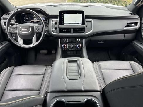 Used 2022 GMC Yukon SLT w/ SLT Premium Package RWD image 19