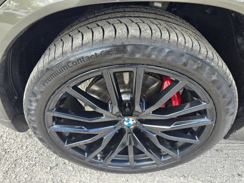 Used 2024 BMW X6 xDrive40i w/ Premium Package AWD/4WD image 10