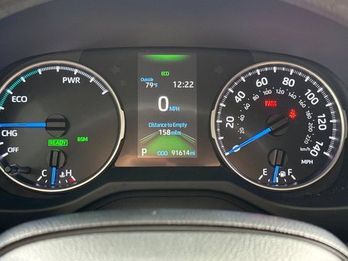 Used 2020 Toyota RAV4 LE AWD/4WD image 27