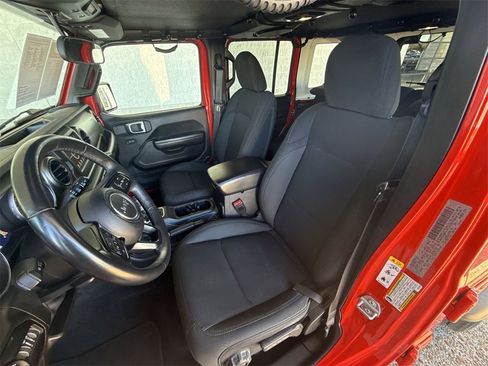 Used 2018 Jeep Wrangler Unlimited Sport S image 19