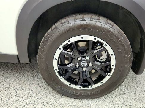 Used 2024 Nissan Pathfinder Rock Creek AWD/4WD image 9