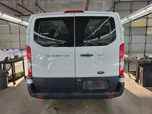 Used 2023 Ford Transit 350 XLT RWD image 3