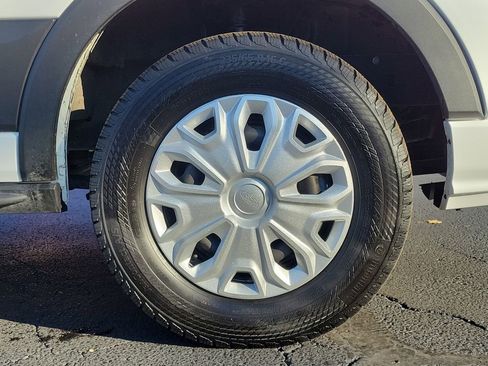 Certified 2024 Ford Transit 350 XLT image 9