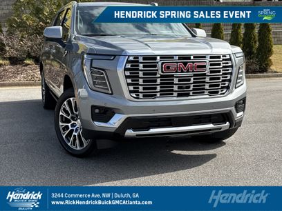 New 2026 GMC Yukon XL Denali w/ Sun & Power Step Package