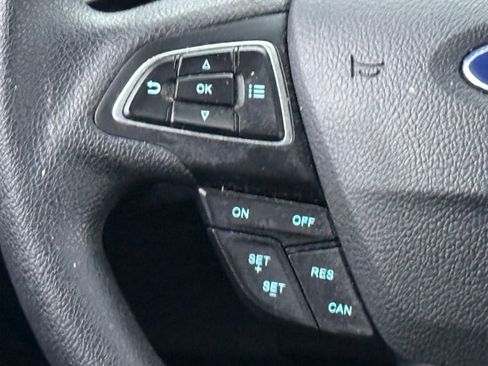 Used 2021 Ford EcoSport SE image 26