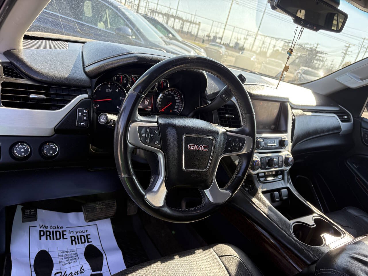 Used 2015 GMC Yukon SLT AWD/4WD image 34