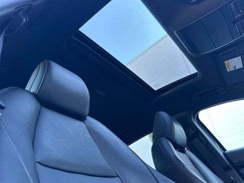 Used 2020 MAZDA MAZDA3 Hatchback w/ Premium Package image 16