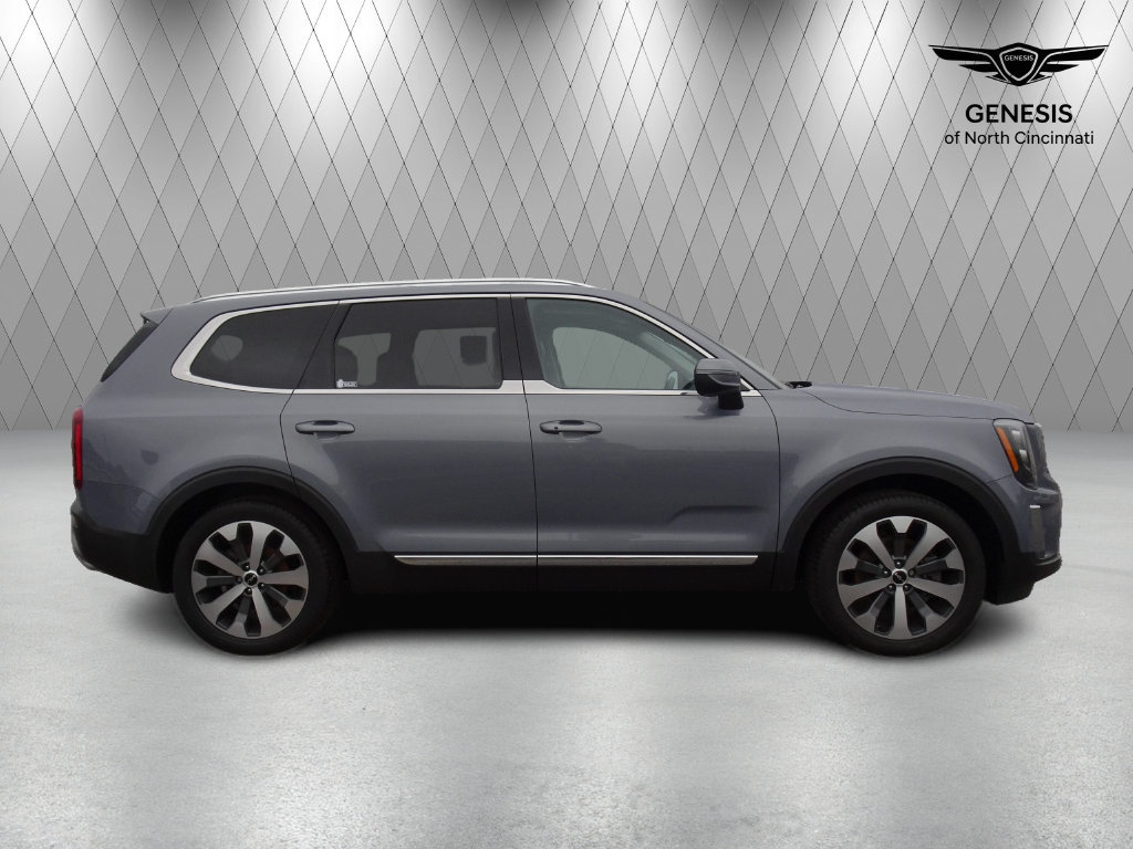 Used 2022 Kia Telluride EX w/ EX Premium Package FWD image 6