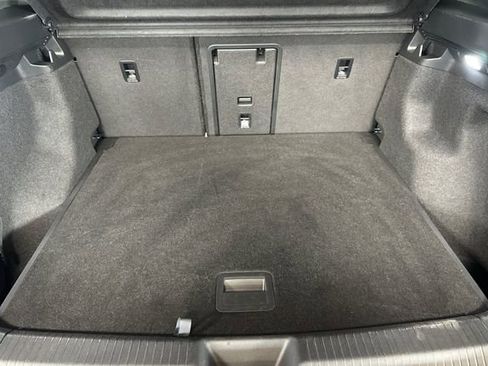 Certified 2022 Volkswagen ID.4 Pro S image 19