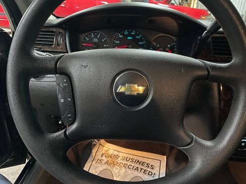 Used 2014 Chevrolet Impala Limited LS image 9