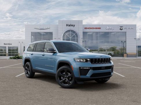 New 2026 Jeep Grand Cherokee L Limited AWD/4WD image 5