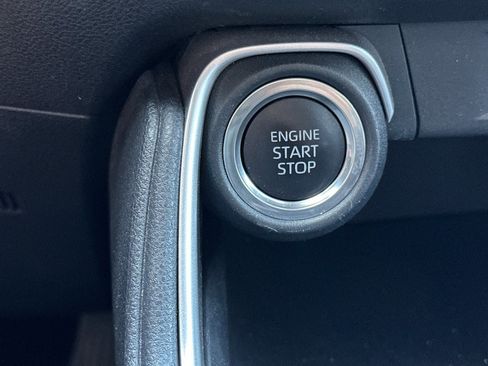 Certified 2025 Toyota Grand Highlander FWD image 23