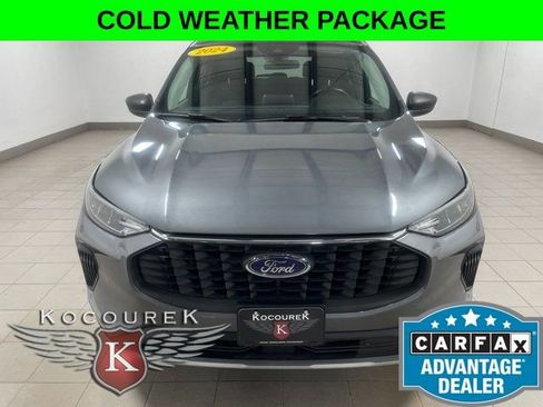 Used 2024 Ford Escape Active AWD/4WD image 2
