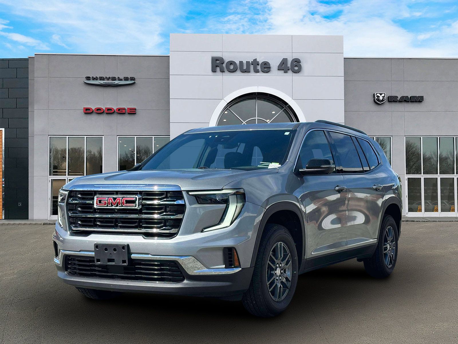 Used 2025 GMC Acadia Elevation AWD/4WD image 2