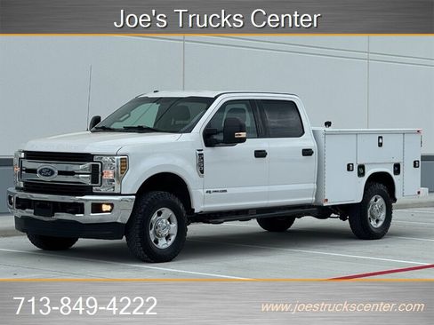 Used 2019 Ford F250 XLT w/ XLT Value Package image 2