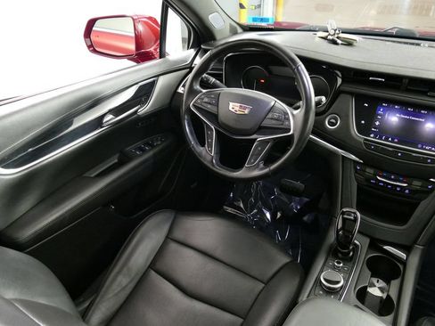 Used 2020 Cadillac XT5 Premium Luxury AWD/4WD image 24
