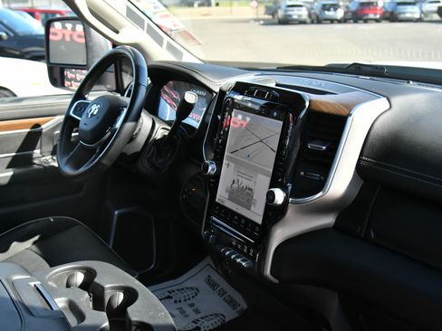 Used 2024 RAM 2500 Laramie image 55