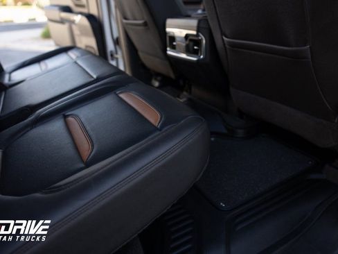 Used 2022 GMC Sierra 1500 AT4 w/ AT4 Premium Package image 20