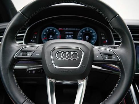 Used 2025 Audi Q7 3.0T Premium Plus AWD/4WD image 25