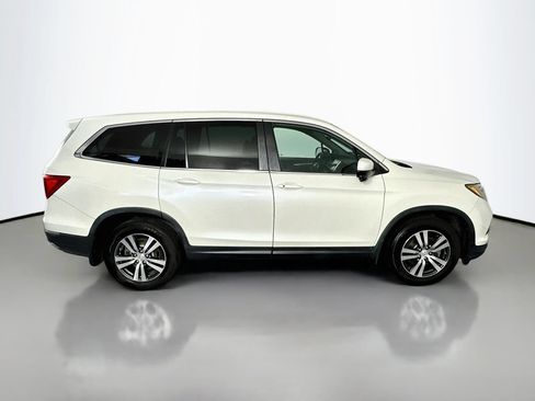 Used 2017 Honda Pilot EX-L image 8