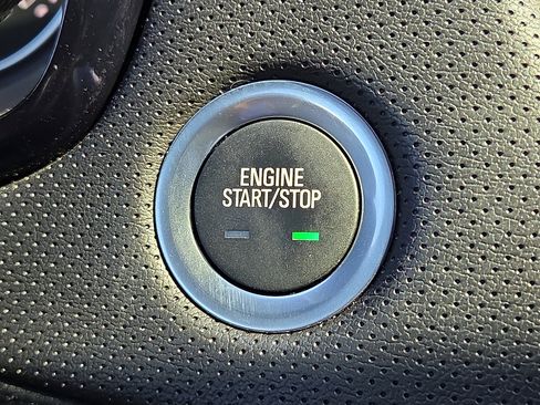 Used 2024 Cadillac XT5 Luxury image 20