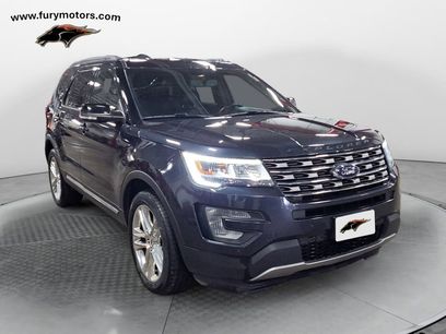 Used 2017 Ford Explorer XLT w/ Equipment Group 202A