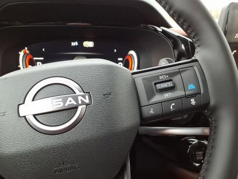 New 2026 Nissan Pathfinder Platinum AWD/4WD image 11