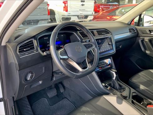 Used 2024 Volkswagen Tiguan Wolfsburg Edition image 19