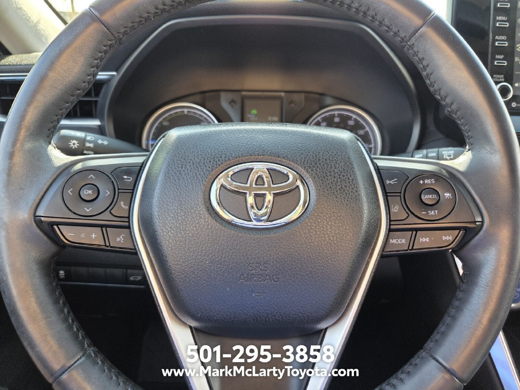 Used 2022 Toyota Venza LE AWD/4WD image 20