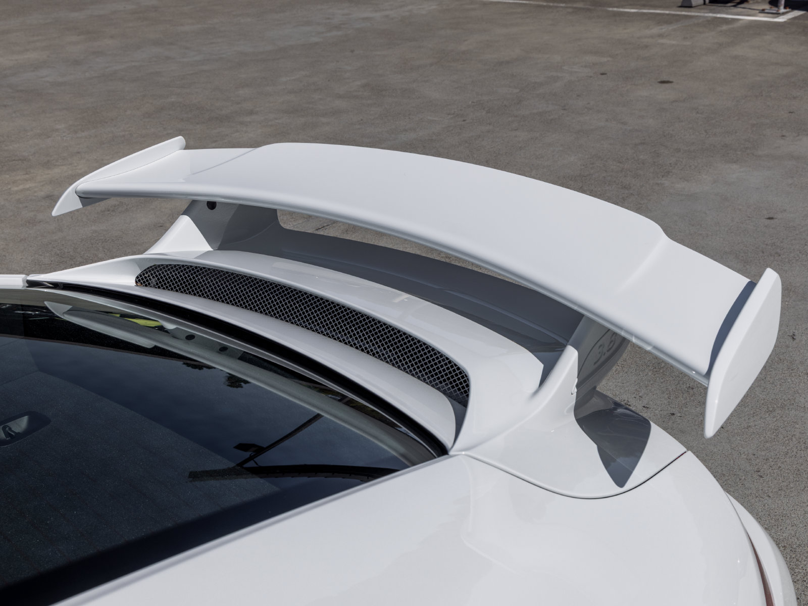 Certified 2015 Porsche 911 GT3 RWD image 23