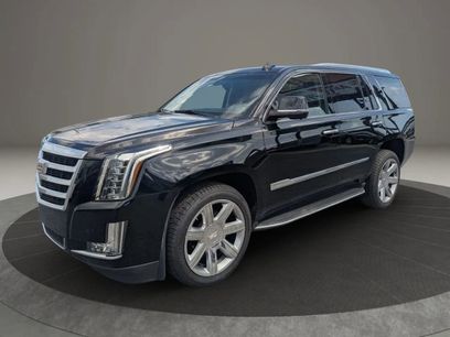 Used 2016 Cadillac Escalade Luxury