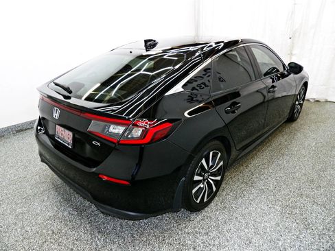 Used 2024 Honda Civic EX-L image 6