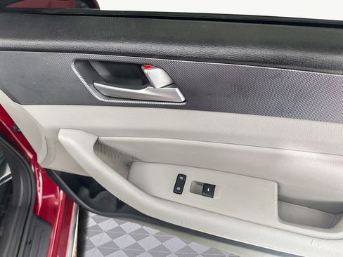 Used 2016 Hyundai Sonata SE image 31